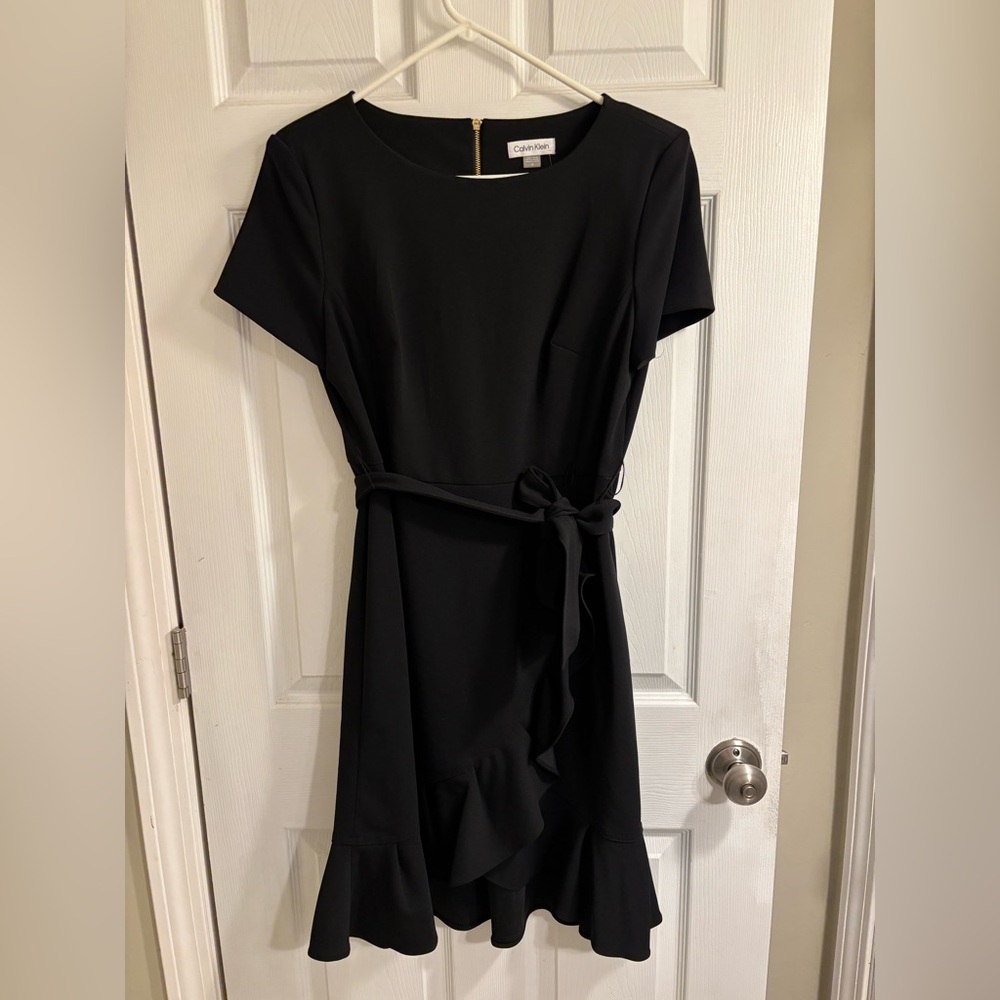 NWT Calvin Klein Black Ruffle Dress - Picture 4 of 5